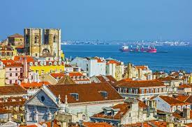 Located in the historic center of lisbon, the chiado neighborhood concentrates everything you need to enjoy the city: Best Areas To Stay In Lisbon For A First Time Visitor