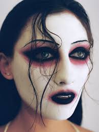 Old works from 2023-2024 portfolio following womanhood, experience, and  relationships . . . Models: @starximenaa @addison.hardy @sarafakinos