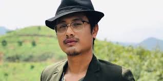 Shasha yang bermula dalam bidang iklan komersial sejak tiga tahun lalu mencuba nasib sebagai pelakon pada 2018 menerusi drama isteri bukan untuk disewa. Biodata Zul Helmy Artis Berasal Dari Kulim Azhan Co