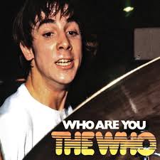 On this date in 1977, ELVIS COSTELLO released the single WATCHING THE  DETECTIVES, (October 14th, 1977). Following July 77's debut album MY AIM IS  TRUE came the single WATCHING THE DETECTIVES, a