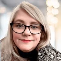 Gail Wall's Instagram, Twitter & Facebook