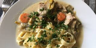 Avec des carottes, du céleri, des champignons, de l'ail, du bouillon de poulet. Recette De Blanquette De Veau A L Ancienne Comme Ma Grand Gere