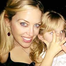 nicole showalter (@nicoleandlondon) • Instagram photos and videos