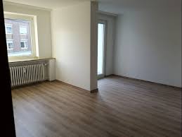 Zur wohnung kann ein überdachter stellplatz für das. 2 Zimmer Wohnung Zu Vermieten Lomberstrasse 23 23 46483 Wesel Wesel Kreis Mapio Net