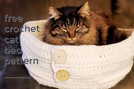 It works up very quickly (in less than an hour, which is great for beginner crochet!) and. Cat Bed Crochet Pattern Looped And Knotted