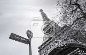 Destination 360 is your friendly travel guide. Eiffelturm Oder Tour Eiffel In Paris Im Fruhling Schwarz Weiss Bild Fototapete Fototapeten Tour Tourismus Stadtlandschaft Schone Myloview De