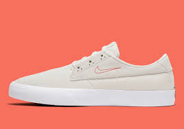 Hailing from the sweet streets of our very own melbourne town, shane 'nugget' o'neill has risen up through the ranks to become one of the most seriously skilled skateboarders on the globe. Nike Sb Shane O Neill Bv0657 100 Release Date Sneakernews Com