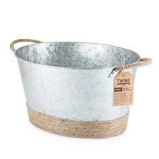 With different sizes and even insulated products, these buckets can be used for an upscale restaurant, outdoor event, catering operation, and more. Large Ice Bucket Jute Rope Wrapped Galvanized Tub Insulated Vintage Ice Bucket Walmart Com Walmart Com