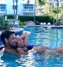 L'azzurro è stato sconfitto questo pomeriggio dall'argentino federico delbonis classe 1990 e n.51 atp con il risultato. Fabio Fognini E Flavia Pennetta In Attesa Del Loro Secondo Figlio Ilgiornale It