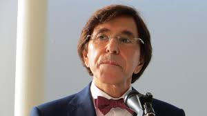 Elio di rupo et son compagnon. Cette Annee Il N Y Aura Pas De Festival Du Film D Amour