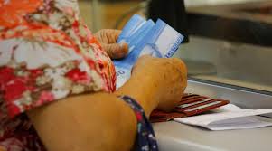 Otros de los beneficios estatales que se encuentran vigentes es el bono de protección o conocido comúnmente como bono dueña de casa. Bono Duena De Casa 2021 Conoce Como Acceder A Este Beneficio Mega