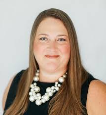 Ashley Feaster's Instagram, Twitter & Facebook