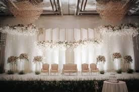 Dekorasi bisa menjadi ukuran keberhasilan penyelenggaraan pesta. Dekorasi Pelaminan Pengantin Dalam Pesta Pernikahan Idewedding