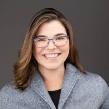 Stephanie Cuthbert's Instagram, Twitter & Facebook