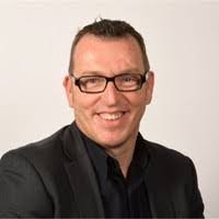 Vincent Valentin's Instagram, Twitter & Facebook