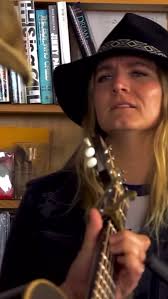 Chris Stapleton Maggie