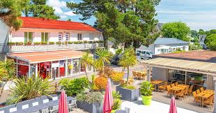 Réserver azureva hendaye, hendaye sur tripadvisor : Azureva Ouvre Un Village Vacances Sur Le Theme Des Mots En Scene Tendancehotellerie