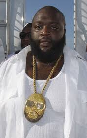 Gold all in my rain. A Short History Of The Chain The Jewelry Loupe