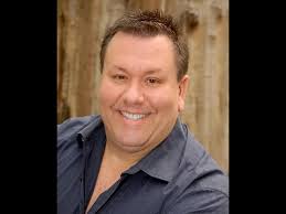 S2-23 Singer Sal Manzo