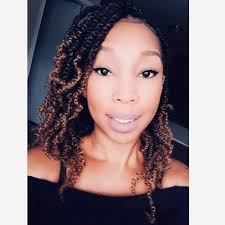 Lacey Mccloud's Instagram, Twitter & Facebook