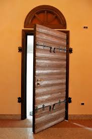 Realizzazione Portoni Blindati D Ingresso In Legno A Saronno Corbetta Serramenti