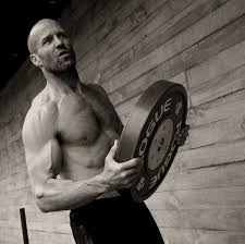 His shoe size is 10 (us). Jason Statham Training How Did He Prepare For The Role