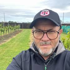 Apart from the gift of the earth and sunshine, differences between  anonymous wine, good wine and a memorable wine are made by the hands and  the passion of the person working in