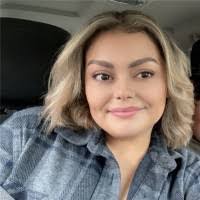 Leslie Romo's Instagram, Twitter & Facebook