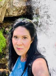 Angela Janke's Instagram, Twitter & Facebook