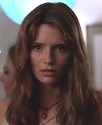 Marissa Cooper Posture