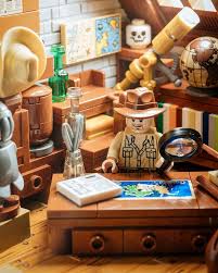 Dr Jones Is Preparing For The Next Adventure Swipe To See More Images And If You Want To See Behind The Scene Please Take A Look Of M Lego Napady