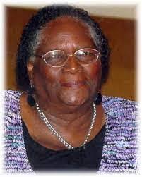 Elma Ingram's Instagram, Twitter & Facebook