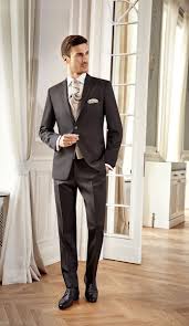 Www Wilvorst De Wilvorst Hochzeit Wedding Hochzeitsmode Weddingdress Brautigam Groom Hochzeitsmom Hochzeitsanzug Anzug Hochzeit Brautigam Anzug Braun