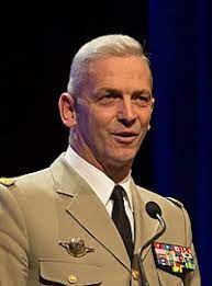 Le nombre de communes en france est fluctuant : Chef D Etat Major Des Armees France Wikipedia