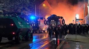 فرصة لتكون الضباب, وضوح 480 متر ; Ø§ÙØ´Ø±Ø·Ø© Ø§ÙØ£ÙÙØ§ÙÙØ© ØªØªØ£ÙØ¨ ÙÙÙØ§Ø¬ÙØ© ÙØ¸Ø§ÙØ±Ø§Øª ÙÙ ÙØ§ÙØ¨Ø²ÙØº