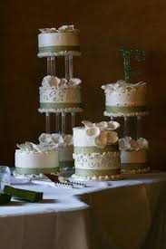 Pin By Shweta On Wedding Cakes Small Wedding Cakes Beautiful Cakes Wedding Cakes