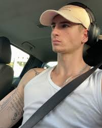 Isaac Trueman (@trueman369) • Instagram photos and videos