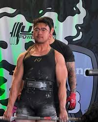 Rave pt2?? And they still don't want me😩 Dj: @_orpheusharp_ 📸: @nldmdln  #rave #party #explorepage #dj #edm