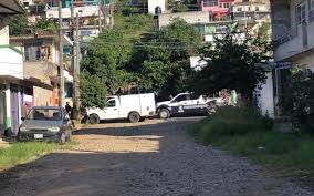 Dos Masculinos Fueron Ejecutados A Uno De Ellos Le Cortaron El Cuello Xalapa Veracruz Contra Replica Veracruz