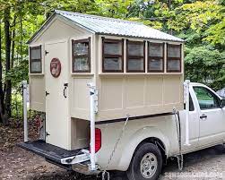 I did not want to spend my money on a big bulky and heavy premade old one so i just decided to build my own utilizing the topper i already had. Make A Skate Away Diy Truck Camper Free Plans Saws On Skates