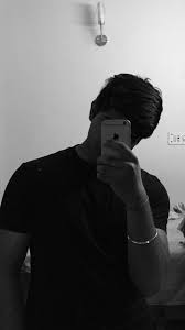 Aesthetic Black And White Mirror Selfie With Flash Photography Pose Mirror Selfie Poses Photography Poses For Men Selfie Poses