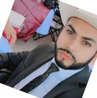 30+ perfiles de «Benjamin Barajas»