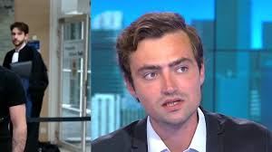 Procès des viols de Mazan : «Cela nous renseigne sur une mécanique du mal  qui tend un miroir à la société dans son entier», alerte l'écrivain Nathan  Devers