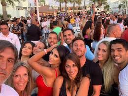 We have the information easily accessible in multiple game formats. Barcacentre On Twitter Messi S Most Trusted Right Hand Man Pepe Costa Is Also There With His Partner