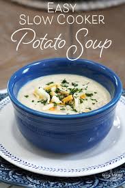 Easy Slow Cooker Potato Soup Recipe Using Potatoes Sour Cream Cream And Bacon In 2020 Slow Cooker Potato Soup Slow Cooker Potatoes Easy Slow Cooker