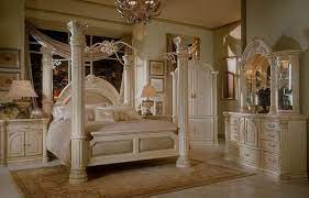 The victorian style of this amazing bedroom set is a great way to have a luxurious interior. Victorian Style Bedroom Furniture2 Canopy Bedroom Sets Luxury Bedroom Sets Elegant Bedroom