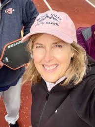 Deanna Anthony's Instagram, Twitter & Facebook