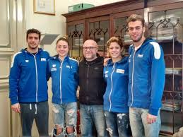 Jun 22, 2021 · gli altri sono rimasti in piedi, forse interdetti, forse di diversa opinione. Il Campione Di Nuoto Paltrinieri A Livorno Attualita Livorno