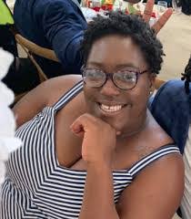 Chandra Ewing's Instagram, Twitter & Facebook