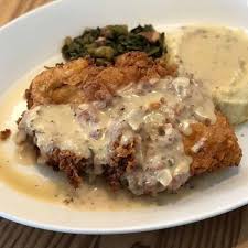 Now, sometimes chicken fried steak is served with a basic white gravy (made with a little fat, flour, and milk), and sometimes it's served with good thing is now you know how to cook it and it looks like you nailed it. Texas Roadhouse Country Fried Chicken Recipefairy Com